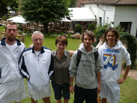 Bernard, Philippe et Jacqueline Defeijter/ Minne et Fraselle